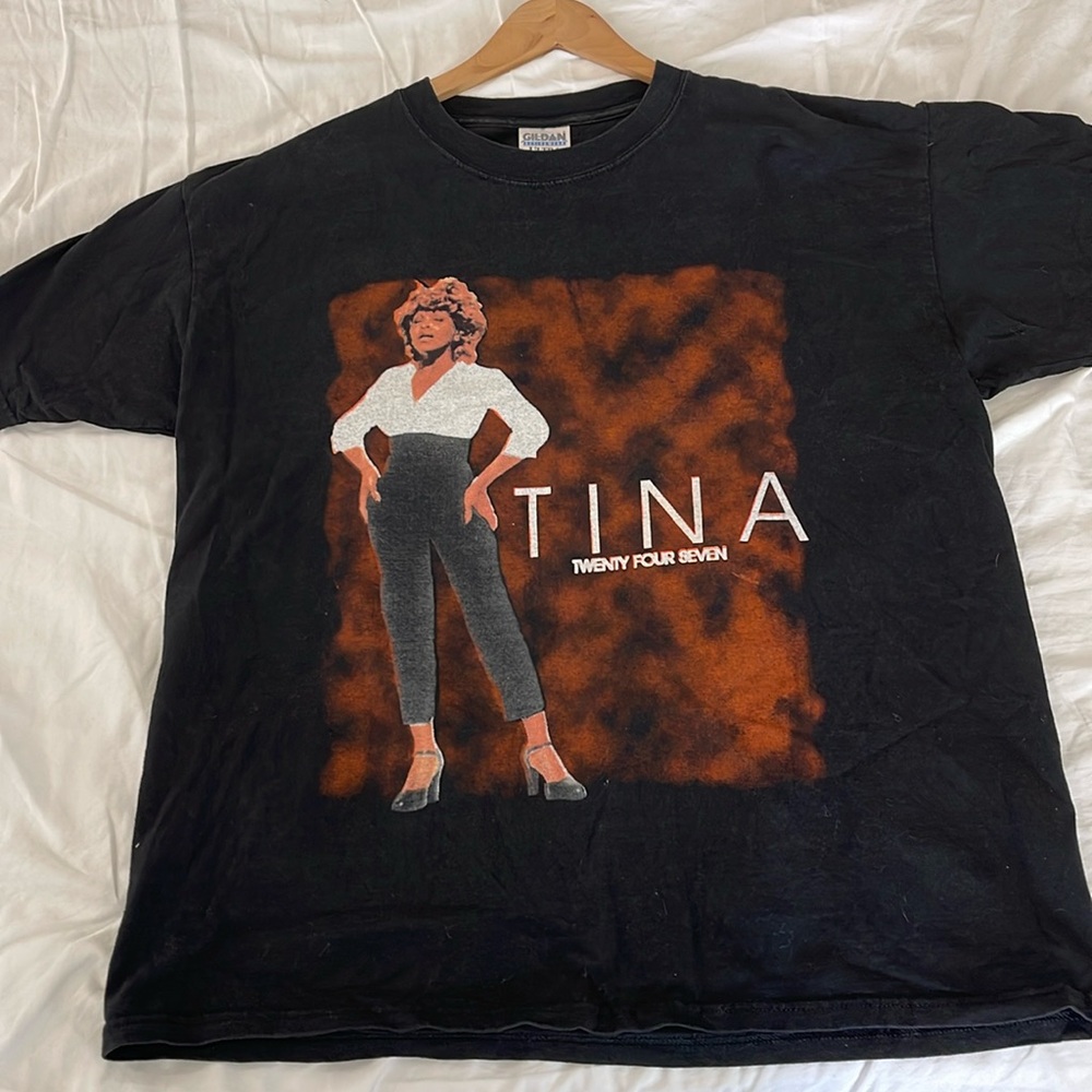 Tina Turner concert tee size XL